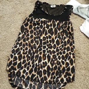 Leopard print top